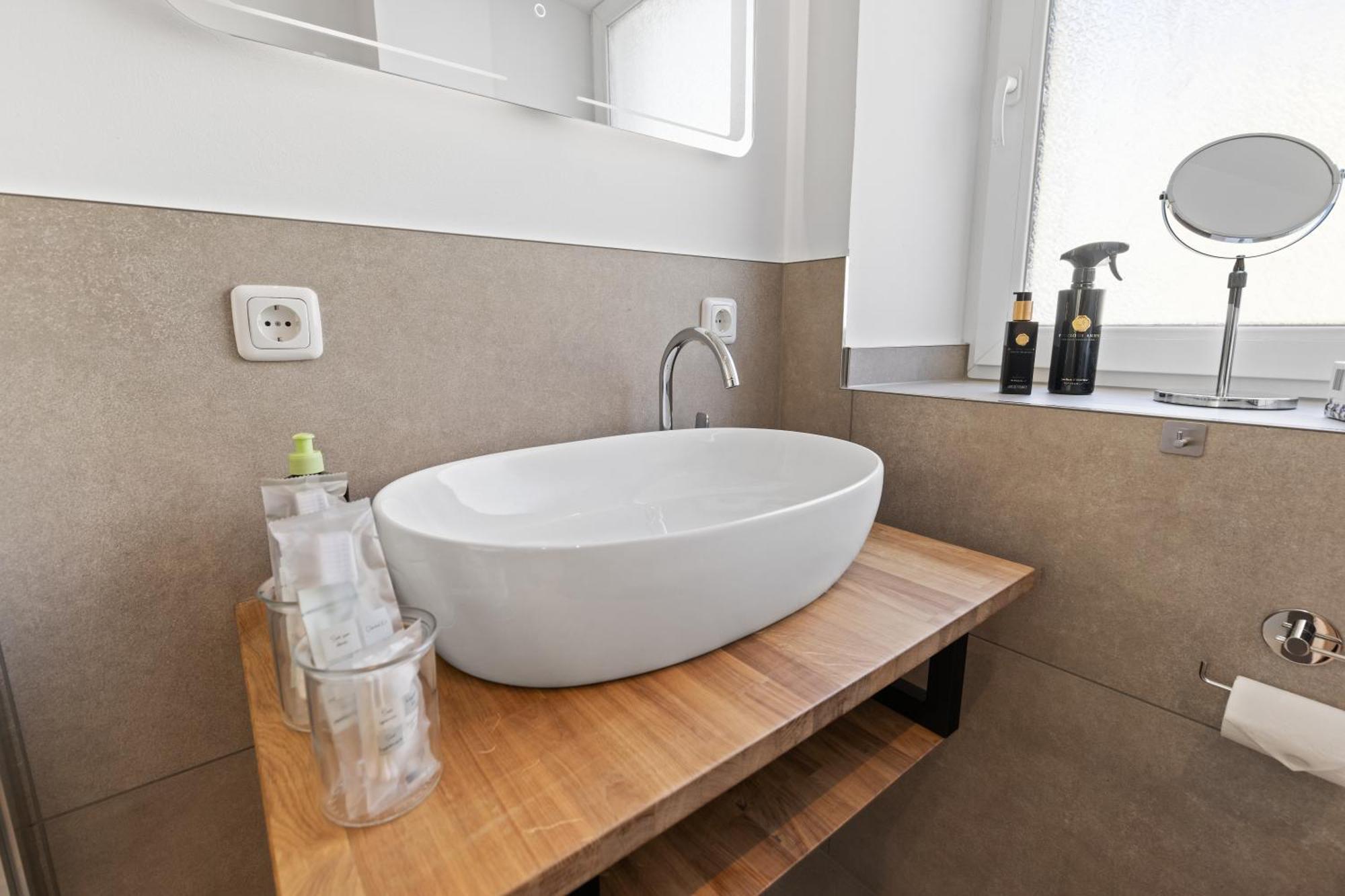 Ma Suite - High-Quality New Apartment 奥格斯堡 外观 照片